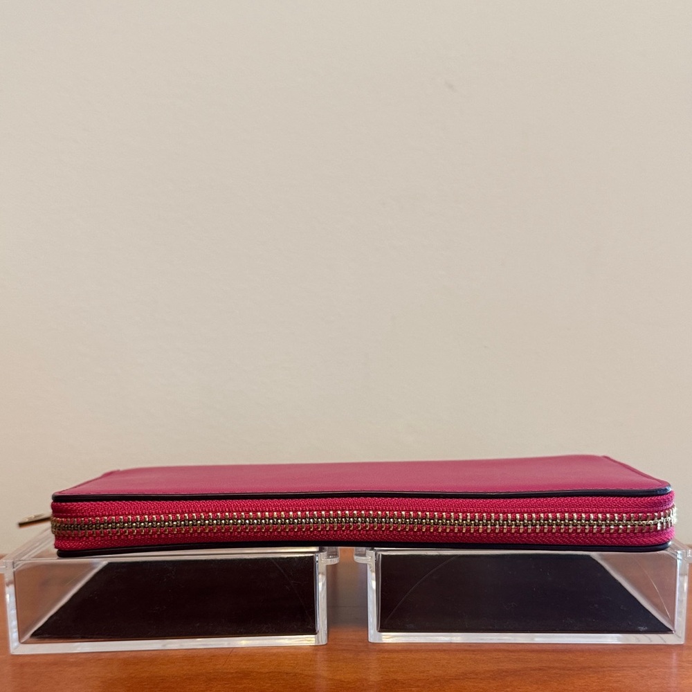 Coach Fuchsia Wallet - Picture 11 of 12